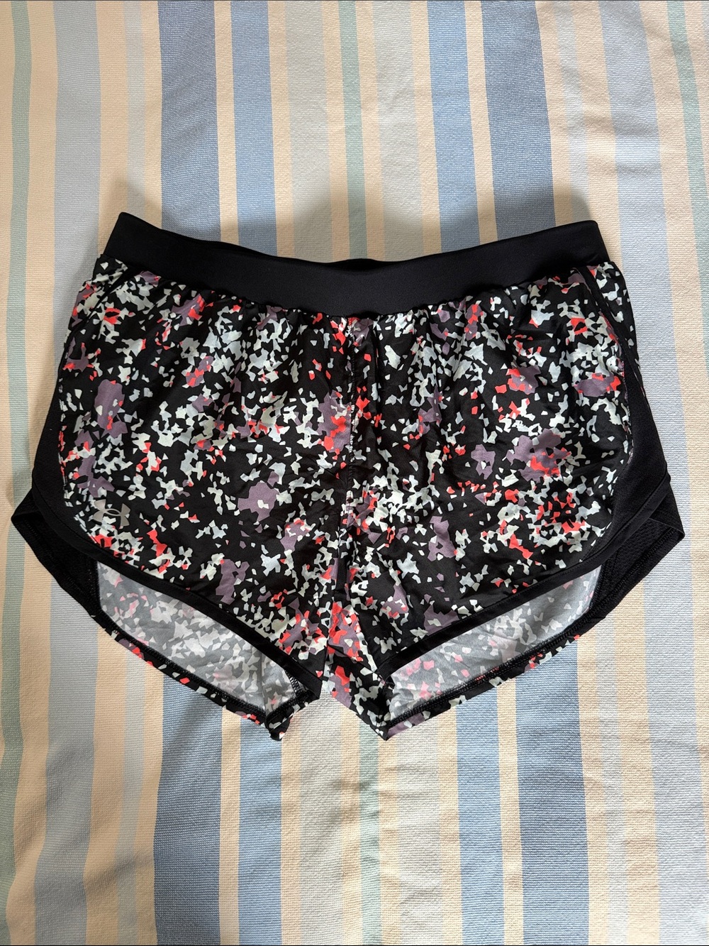 Under Armour Black Floral-Print Athletic Shorts